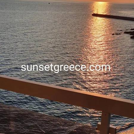 아파트호텔 Sunset_apartments Only 15 Meters From The Sea 3*
